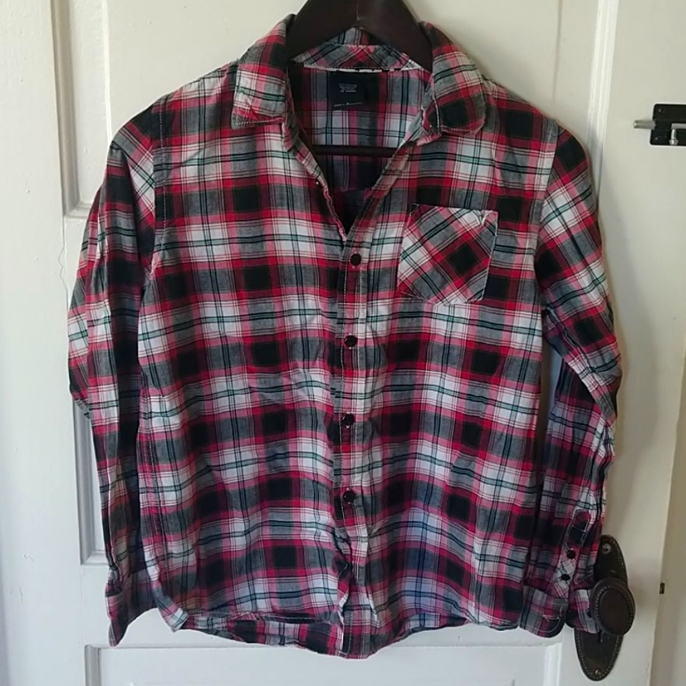 Long sleeve button down shirt